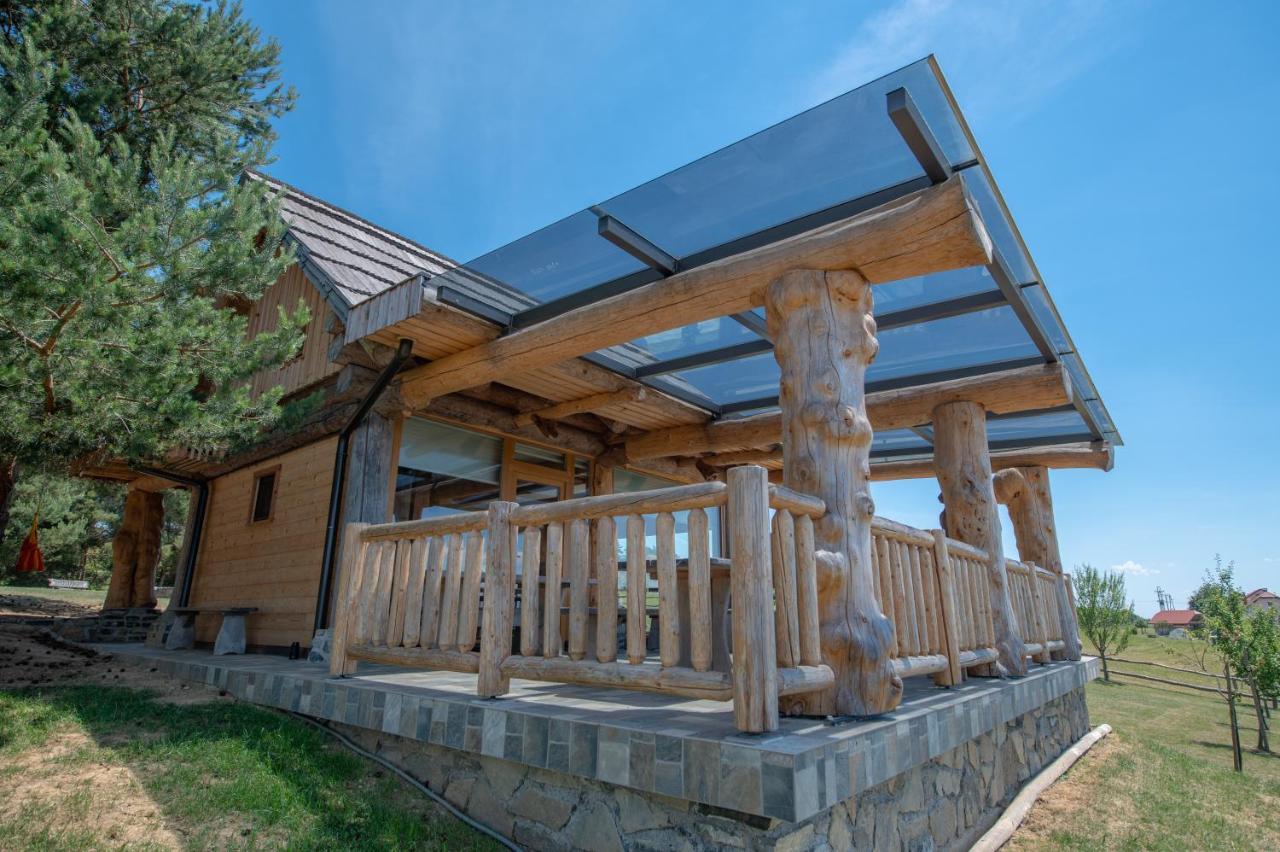 Holiday Home Ernest Zelezni With Hot Tub Ivancna Gorica Bagian luar foto