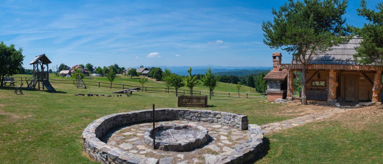 Holiday Home Ernest Zelezni With Hot Tub Ivancna Gorica Bagian luar foto