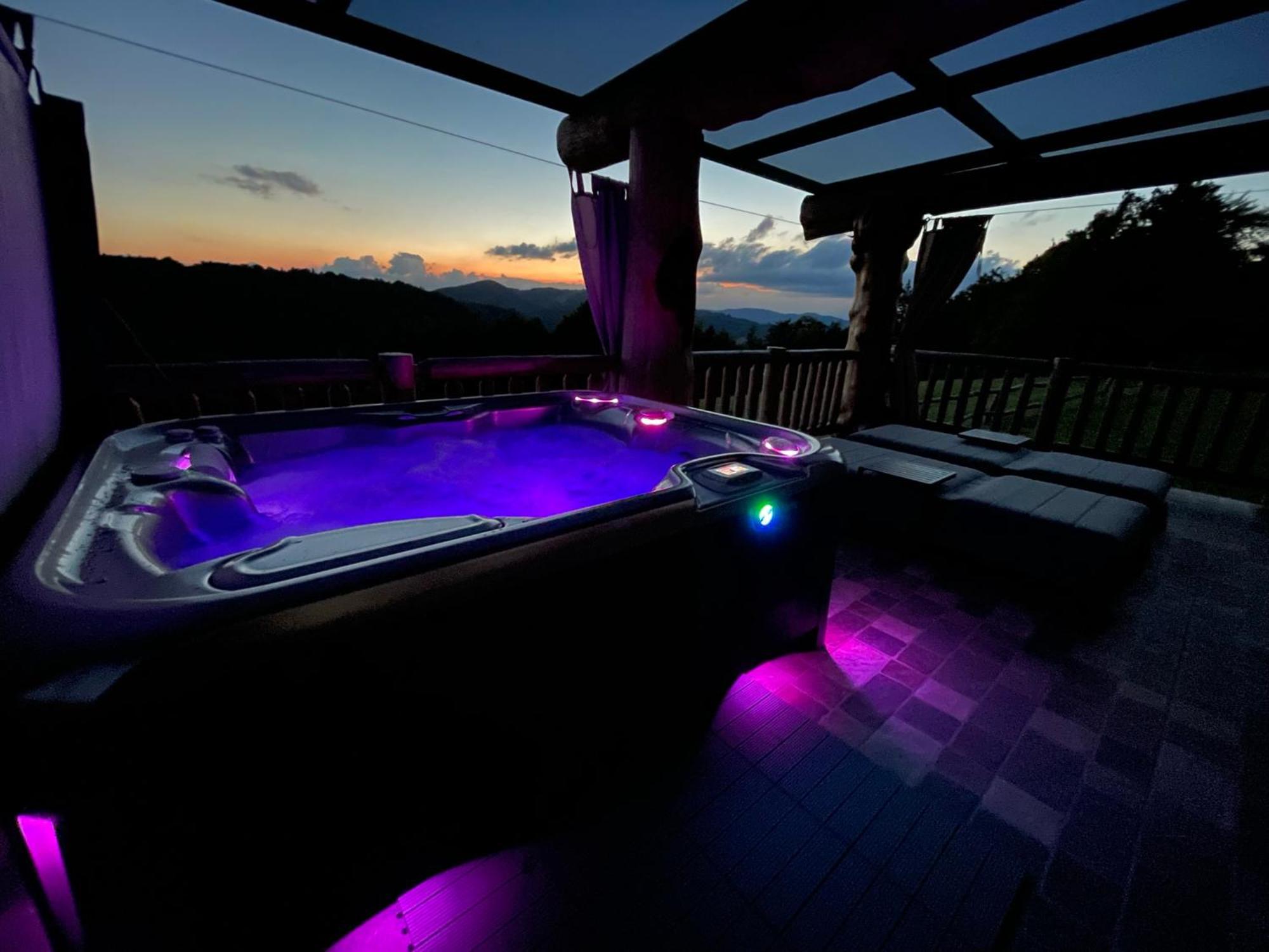 Holiday Home Ernest Zelezni With Hot Tub Ivancna Gorica Bagian luar foto